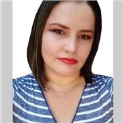 Técnica dicta y asesora a niños, adolescentes y adultos en el área de la Informática y otras materias